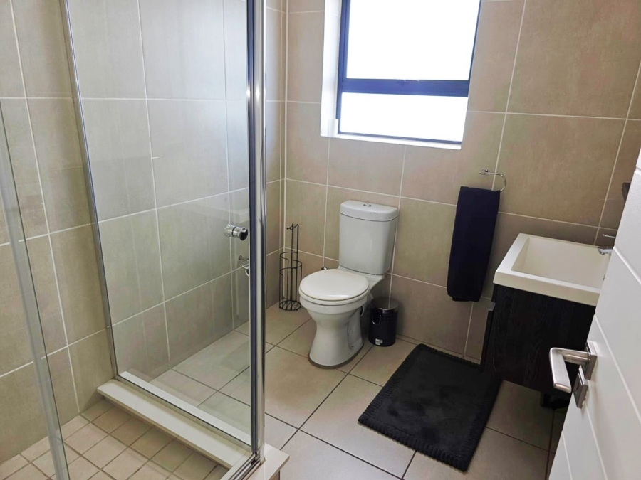 To Let 1 Bedroom Property for Rent in Sandown Western Cape
